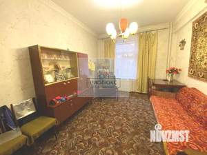 2-к квартира, вторичка, 47м2, 1/4 этаж