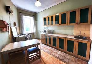 2-к квартира, вторичка, 68м2, 2/2 этаж