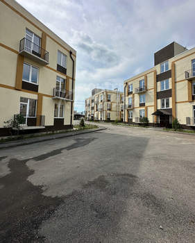 3-к квартира, вторичка, 101м2, 2/3 этаж