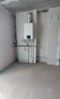 3-к квартира, вторичка, 77м2, 1/3 этаж