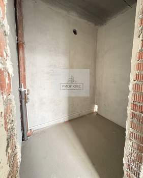 1-к квартира, вторичка, 42м2, 3/3 этаж