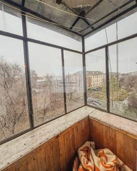 2-к квартира, вторичка, 46м2, 4/5 этаж