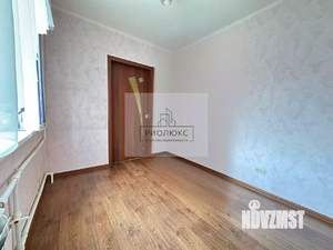 4-к квартира, вторичка, 61м2, 4/5 этаж