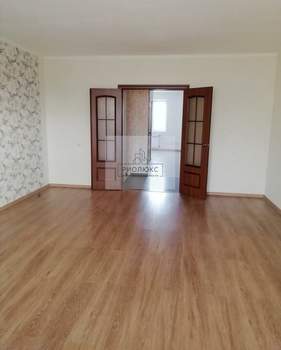 4-к квартира, вторичка, 100м2, 3/4 этаж