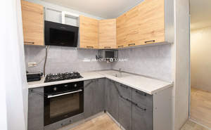 3-к квартира, вторичка, 58м2, 1/5 этаж