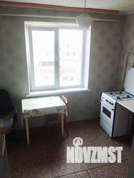 1-к квартира, вторичка, 33м2, 9/9 этаж