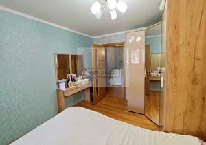3-к квартира, вторичка, 65м2, 1/9 этаж