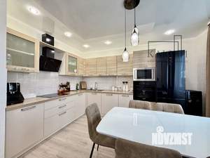 3-к квартира, вторичка, 90м2, 12/16 этаж