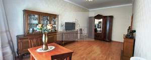 2-к квартира, вторичка, 56м2, 1/4 этаж