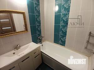 3-к квартира, вторичка, 74м2, 2/5 этаж