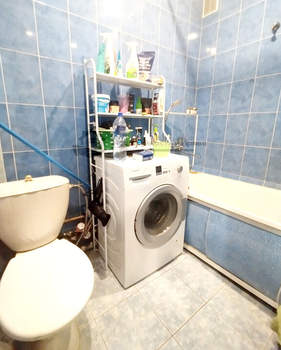 2-к квартира, вторичка, 47м2, 1/5 этаж