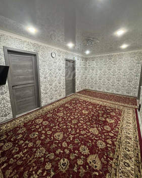 4-к квартира, вторичка, 61м2, 1/5 этаж