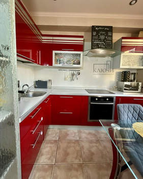 2-к квартира, вторичка, 55м2, 1/5 этаж