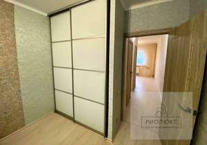 2-к квартира, вторичка, 57м2, 8/10 этаж