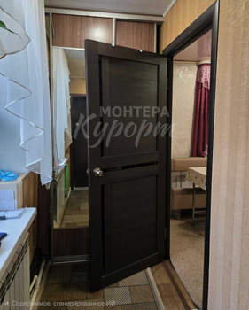 4-к квартира, вторичка, 71м2, 1/1 этаж