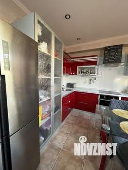 2-к квартира, вторичка, 55м2, 1/5 этаж