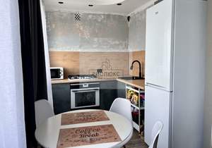3-к квартира, вторичка, 61м2, 5/5 этаж