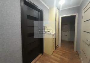 2-к квартира, вторичка, 50м2, 9/9 этаж