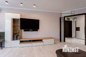 3-к квартира, вторичка, 90м2, 3/10 этаж