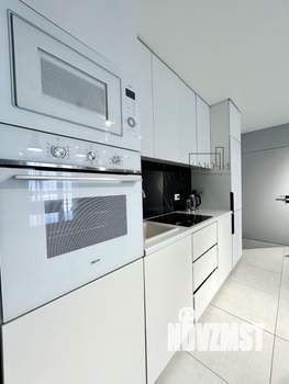 2-к квартира, вторичка, 63м2, 13/16 этаж