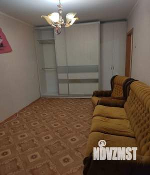 2-к квартира, вторичка, 43м2, 3/5 этаж