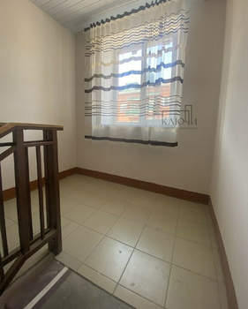 3-к квартира, вторичка, 87м2, 3/3 этаж