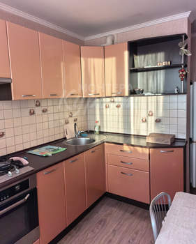 3-к квартира, вторичка, 65м2, 9/9 этаж