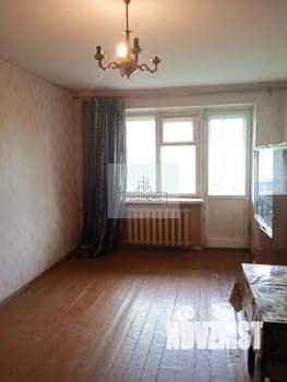 2-к квартира, вторичка, 42м2, 3/5 этаж