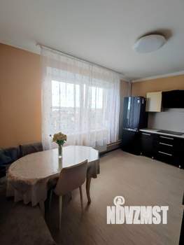 2-к квартира, вторичка, 65м2, 4/10 этаж