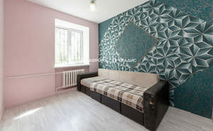 3-к квартира, вторичка, 72м2, 1/4 этаж