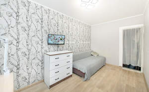 2-к квартира, вторичка, 43м2, 1/1 этаж