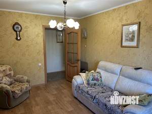 3-к квартира, вторичка, 58м2, 2/6 этаж