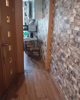 3-к квартира, вторичка, 63м2, 1/5 этаж