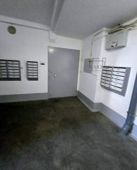 1-к квартира, вторичка, 42м2, 1/9 этаж