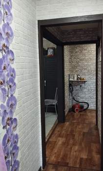 2-к квартира, вторичка, 46м2, 1/5 этаж