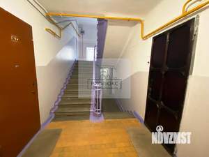 2-к квартира, вторичка, 47м2, 1/4 этаж