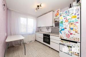 3-к квартира, вторичка, 65м2, 1/9 этаж