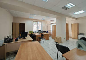 4-к квартира, вторичка, 97м2, 1/3 этаж