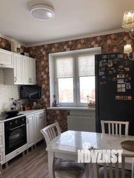 2-к квартира, вторичка, 56м2, 10/10 этаж