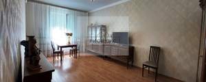 2-к квартира, вторичка, 56м2, 1/4 этаж