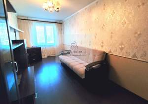 3-к квартира, вторичка, 58м2, 2/5 этаж