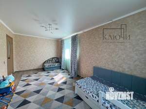 3-к квартира, вторичка, 61м2, 5/5 этаж
