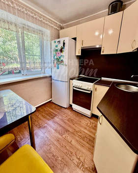 2-к квартира, вторичка, 43м2, 1/2 этаж