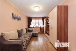 3-к квартира, вторичка, 61м2, 1/5 этаж
