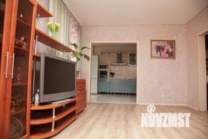 4-к квартира, вторичка, 104м2, 9/16 этаж