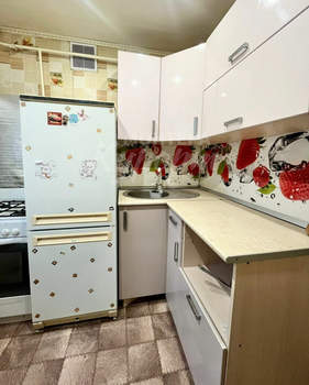 2-к квартира, вторичка, 44м2, 1/5 этаж