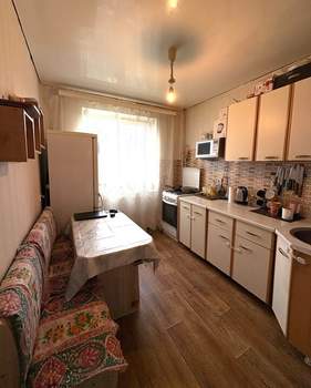 4-к квартира, вторичка, 75м2, 3/9 этаж