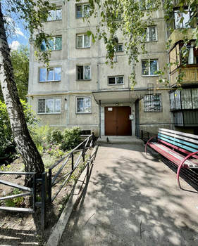 3-к квартира, вторичка, 61м2, 1/5 этаж