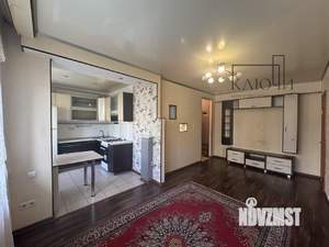 2-к квартира, вторичка, 40м2, 1/4 этаж