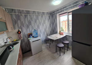 2-к квартира, вторичка, 53м2, 9/9 этаж